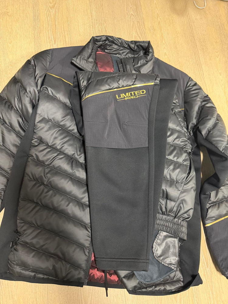 시마노 리미티드 프로 의류 , 슈즈 , 조끼 , 모자 풀셋 이미지