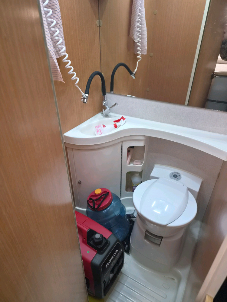 캠핑카 팔아요 이미지