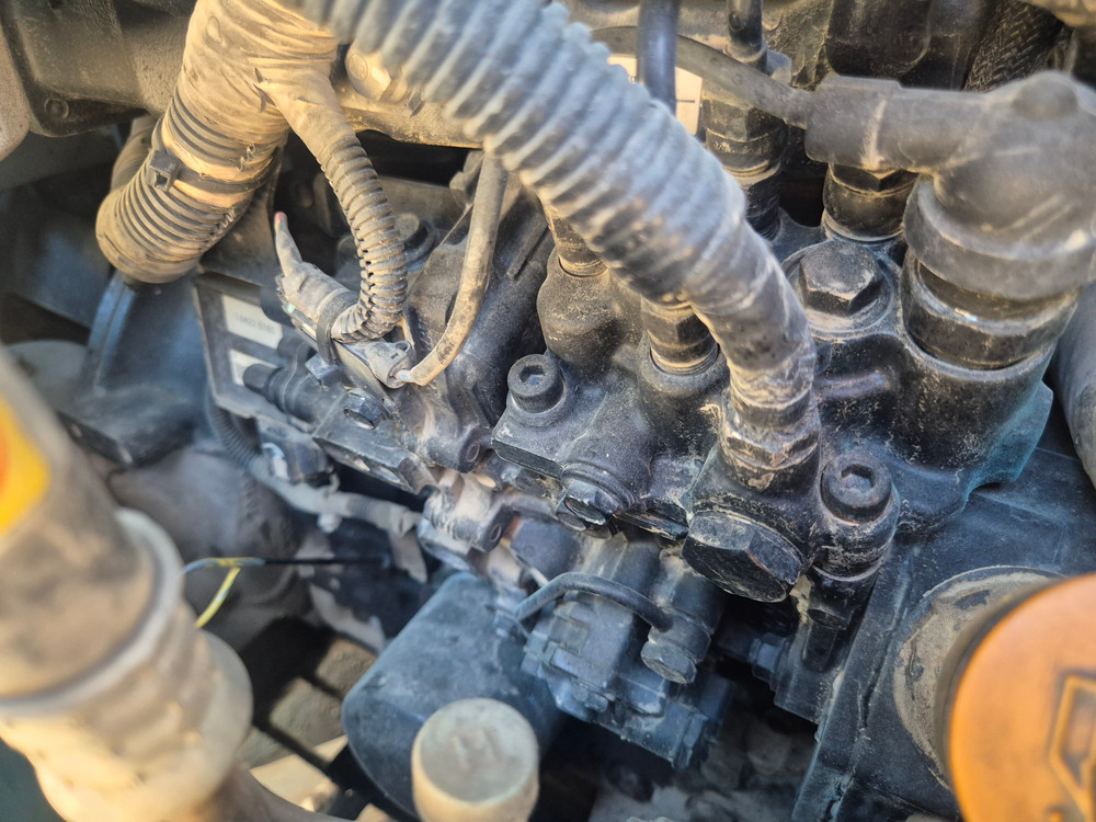 코벨코 미니굴삭기 SK30캐빈 2017년식 9900시간 가동 이미지