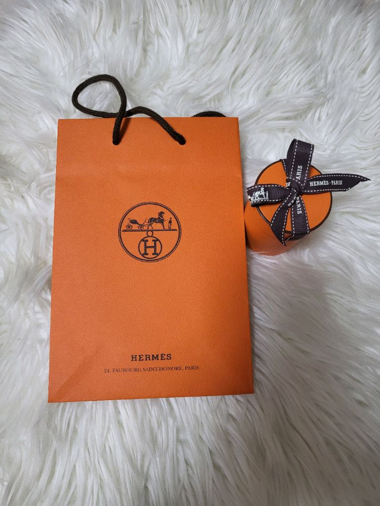 에르메스 트윌리 스카프 반다나 트윌리 누아/블랑/로즈 이미지