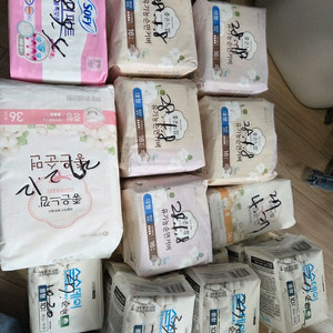 생리대 및 팬티라이너 판매 가격제시바랍니다 이미지