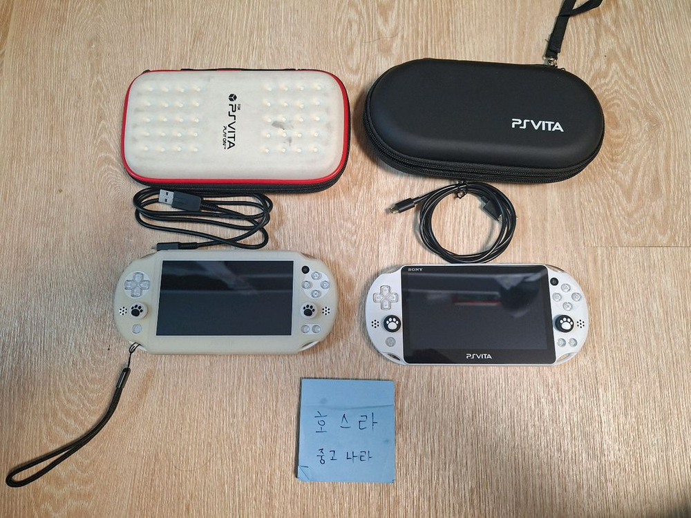ps vita 2세대 정발 화이트 512gb 개당 가격 엄청 깨끗함 이미지