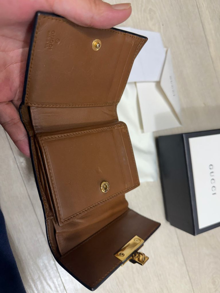 구찌 패드락 GG 수프림 캔버스 반지갑 영수증포함 풀박스 80만짜리 이미지