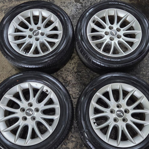 제네시스BH 17인치휠타이어 2255517 pcd114.3 현대 기아 삼성 등 이미지