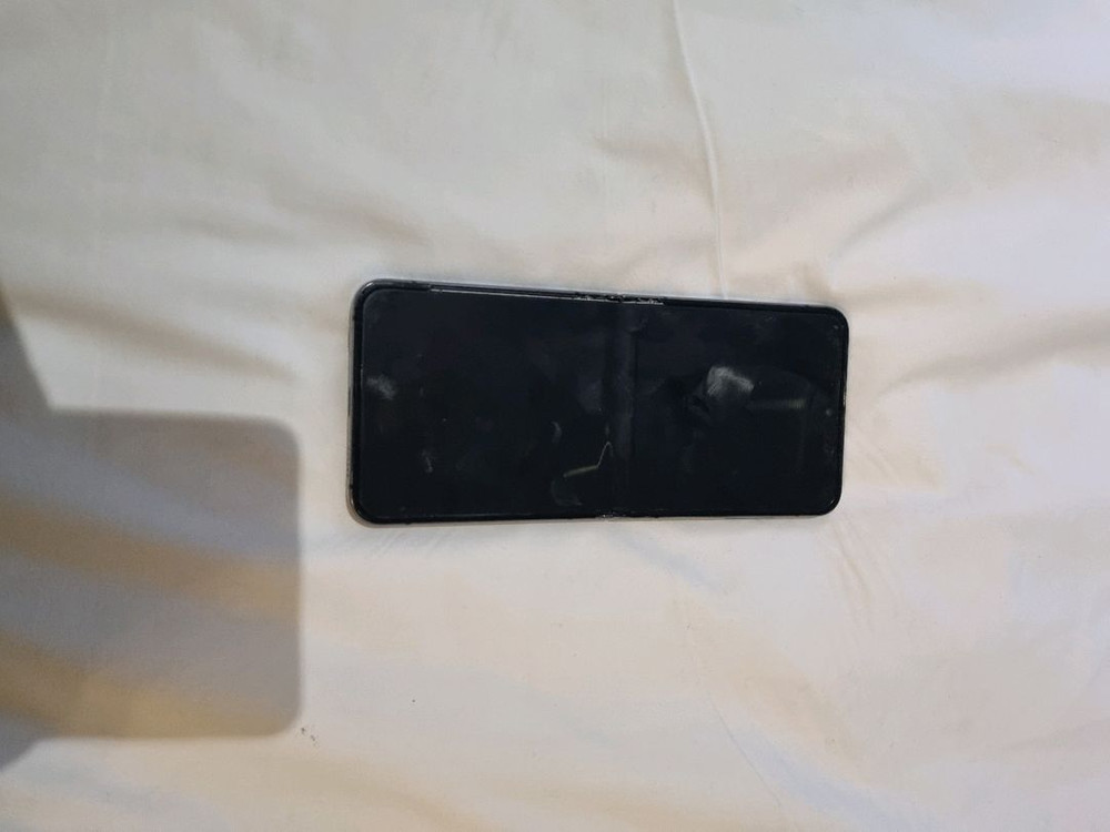 갤럭시 z플립5 256기가 블랙 팝니다 이미지
