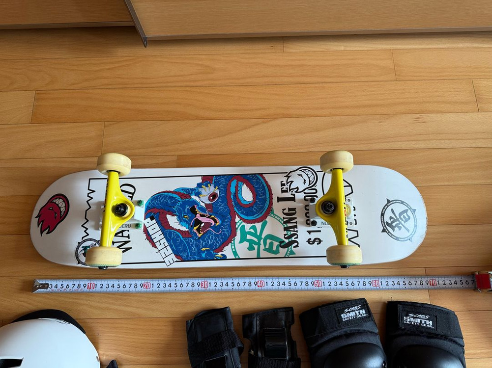 NUERU SKATEBOARD 느루 스케이트보드 풀세트 스케이트보드 72cm보호대백팩가방헬맷풀 구성 사진확인깨끗 사 이미지