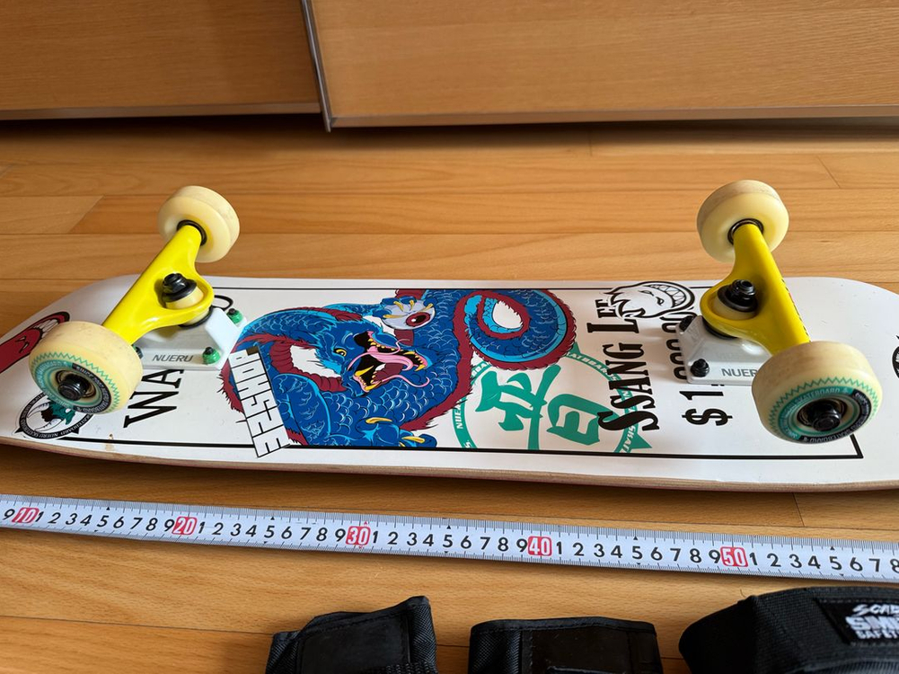 NUERU SKATEBOARD 느루 스케이트보드 풀세트 스케이트보드 72cm보호대백팩가방헬맷풀 구성 사진확인깨끗 사 이미지