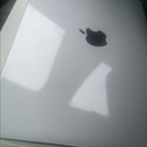 맥북에어m5 13인치 실버 팝니다 이미지