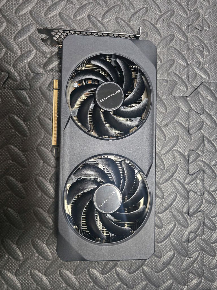 (안산/시흥) 인텔 i5-14400F, RTX 5060 Ti 게이밍 컴퓨터 본체 판매 합니다. 이미지