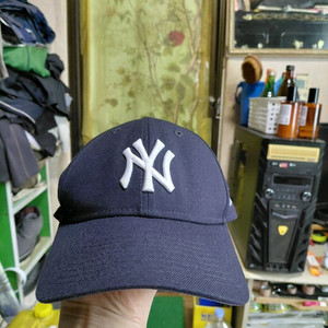 [뉴에라]9FORTY 양키스 네이비 볼캡 이미지
