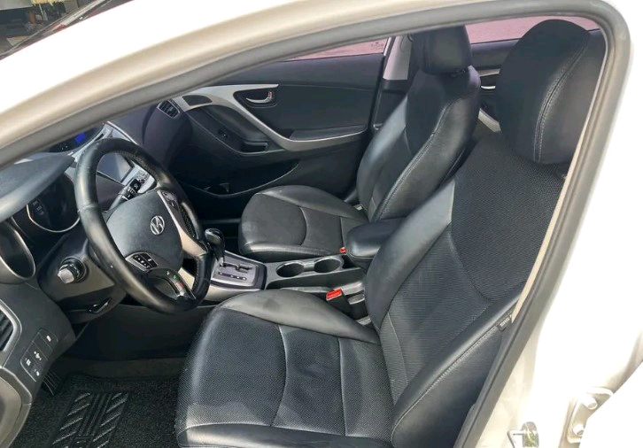 현대아반떼MD M16 GDI에비뉴 이미지