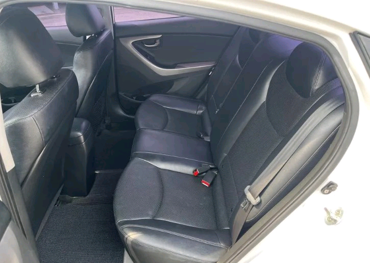 현대아반떼MD M16 GDI에비뉴 이미지