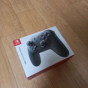 닌텐도 스위치 무선 프로 컨트롤러 패드 이미지