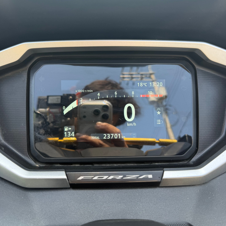 혼다 포르자350 25년식2만키로 배달셋팅 저렴하게 판매합니다! 이미지