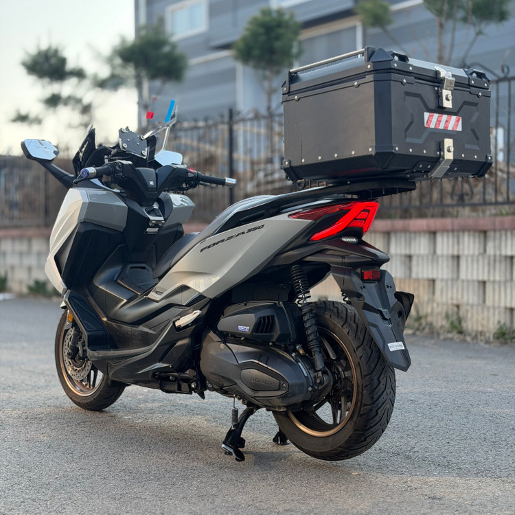 혼다 포르자350 25년식 1만6천키로 A급 배달셋팅 판매합니다! 이미지