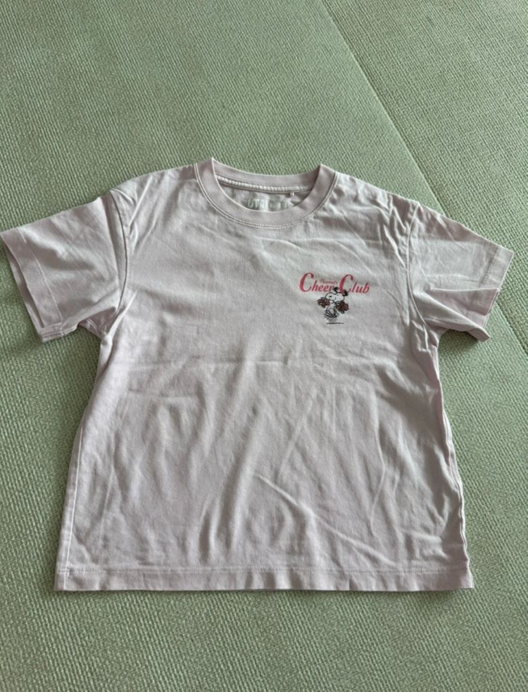 유니클로 바람막이 반팔티2 120 사이즈 이미지