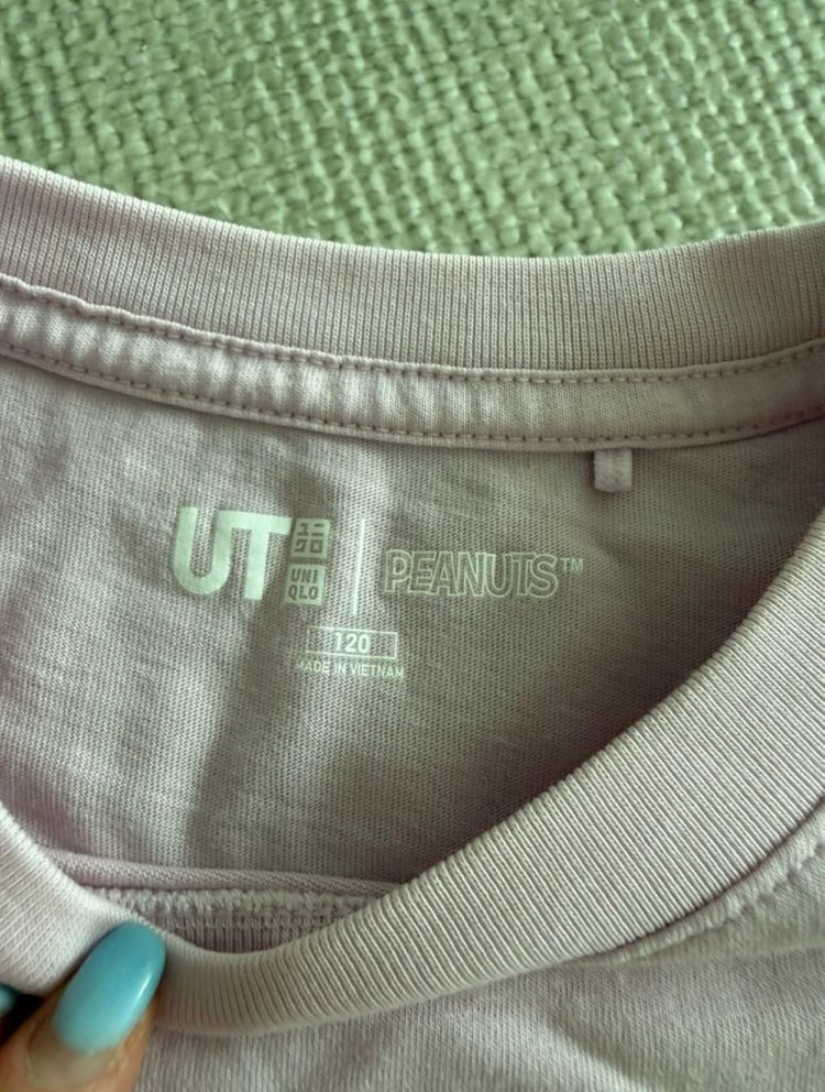 유니클로 바람막이 반팔티2 120 사이즈 이미지