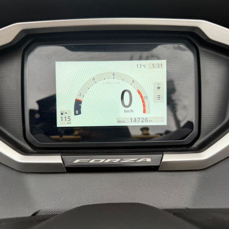 혼다 포르자350 25년식 1만키로 2채널 블박 배달셋팅 판매합니다 이미지