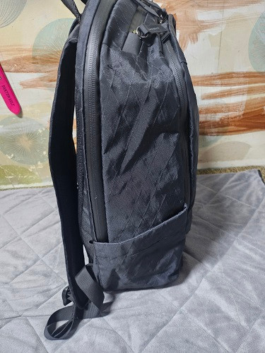 GEOMETRIC GROUND SOUND 백팩 이미지