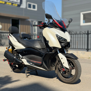 야마하 xmax300 23년식 3만9천키로 출퇴근 준튜닝바이크 판매합니다 이미지