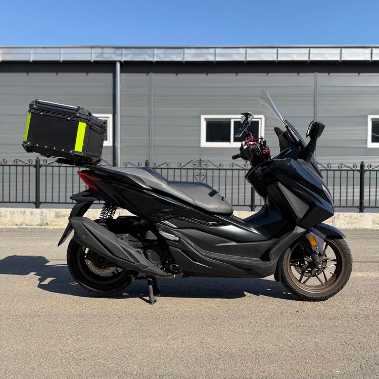 신차보증! 혼다 포르자350 25년식 1만7천km 배달셋팅 저렴하게 판매합니다 이미지