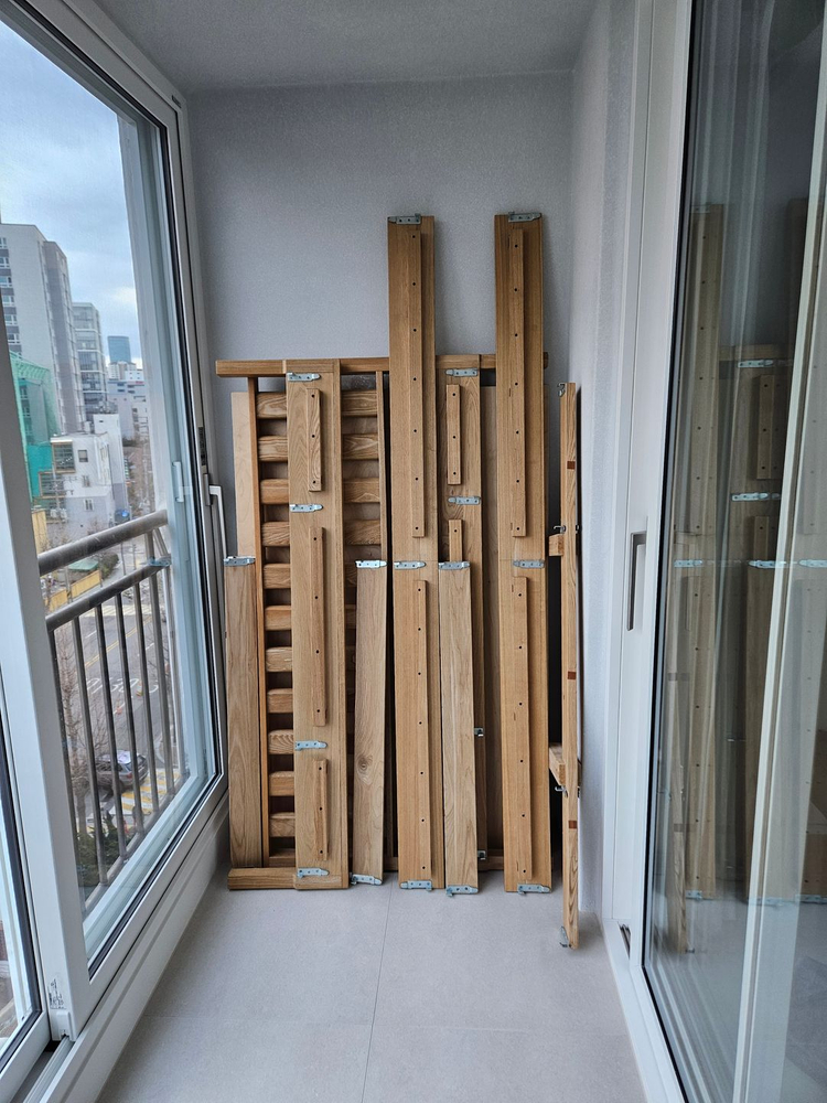 트리엔조이 원목 침대프레임 ( 퀸사이즈 ) 팝니다. 이미지