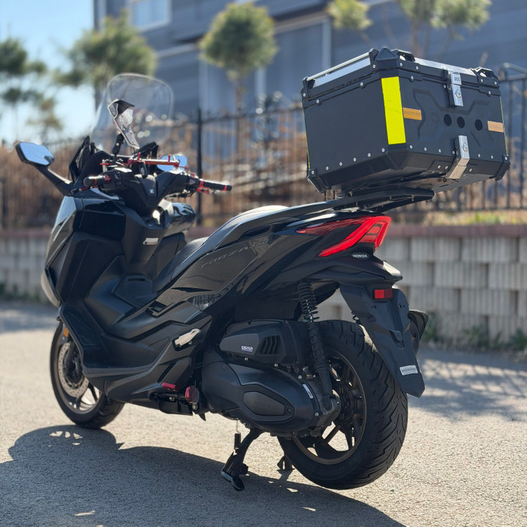 신차보증! 혼다 포르자350 25년식 1만7천km 배달셋팅 저렴하게 판매합니다 이미지