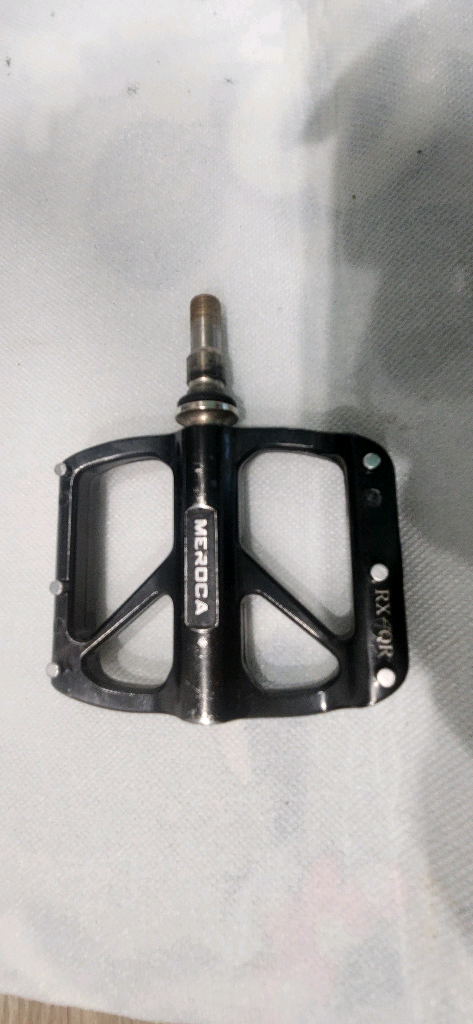 2023 브롬톤 c라인 프레임라커 이미지