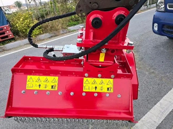 미니굴삭기예초기 이미지