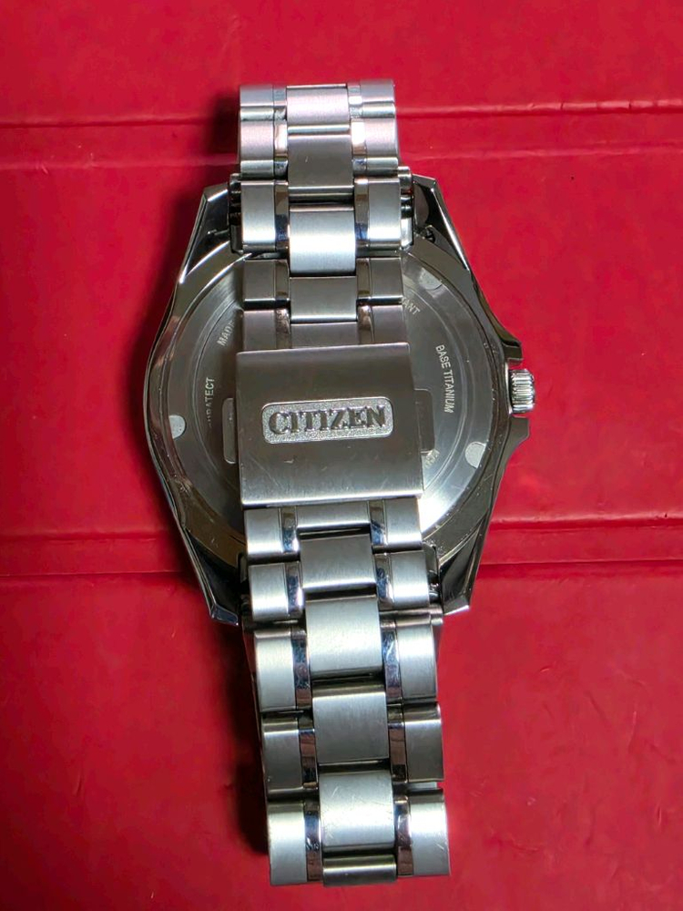 더시티즌 닥종이 AQ4091-56a 시계 단품손목둘레 17cm 까지 가능11시방향 눈에띄는 기스 사진참조.그외 생활 이미지