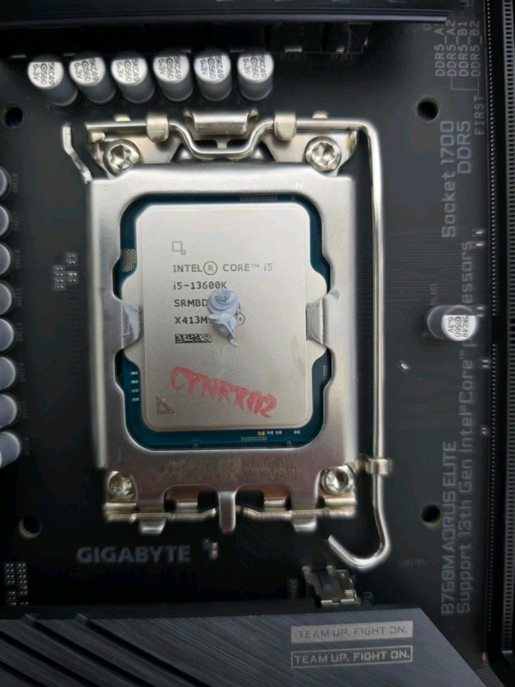 인텔 코어i5-13세대 13600K + GIGABYTE B760M AORUS ELITE 이미지