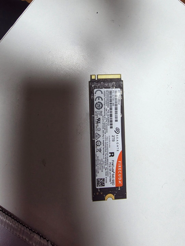 씨게이트 파이어쿠다 Firecuda SSD NVMe Gen5.0 540 2TB 이미지
