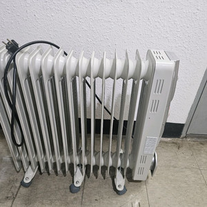 신일 라디에이터 15핀 히터난로 열풍기 온풍기 대형전기난로 이미지