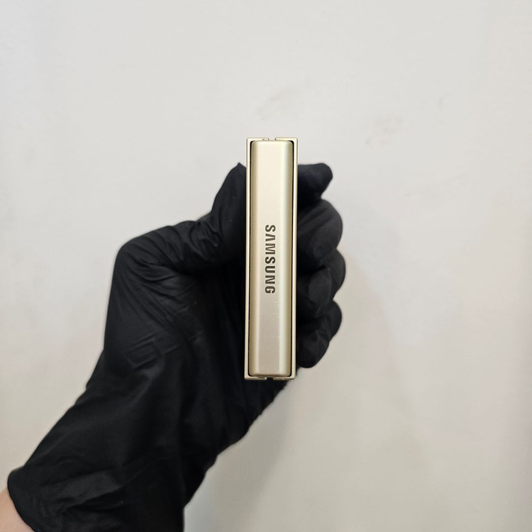 갤럭시Z플립6 256기가 옐로우 (S급) / 0406 이미지