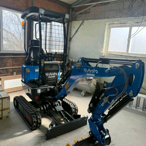 1톤 미니굴삭기 26년식 새차 집게 , 바가지3종 포함 이미지