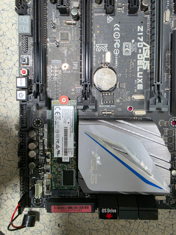 [일괄 판매] i7 6700 CPU + ASUS Z170-Deluxe ATX 메인보드 + M.2 SSD 256GB 이미지
