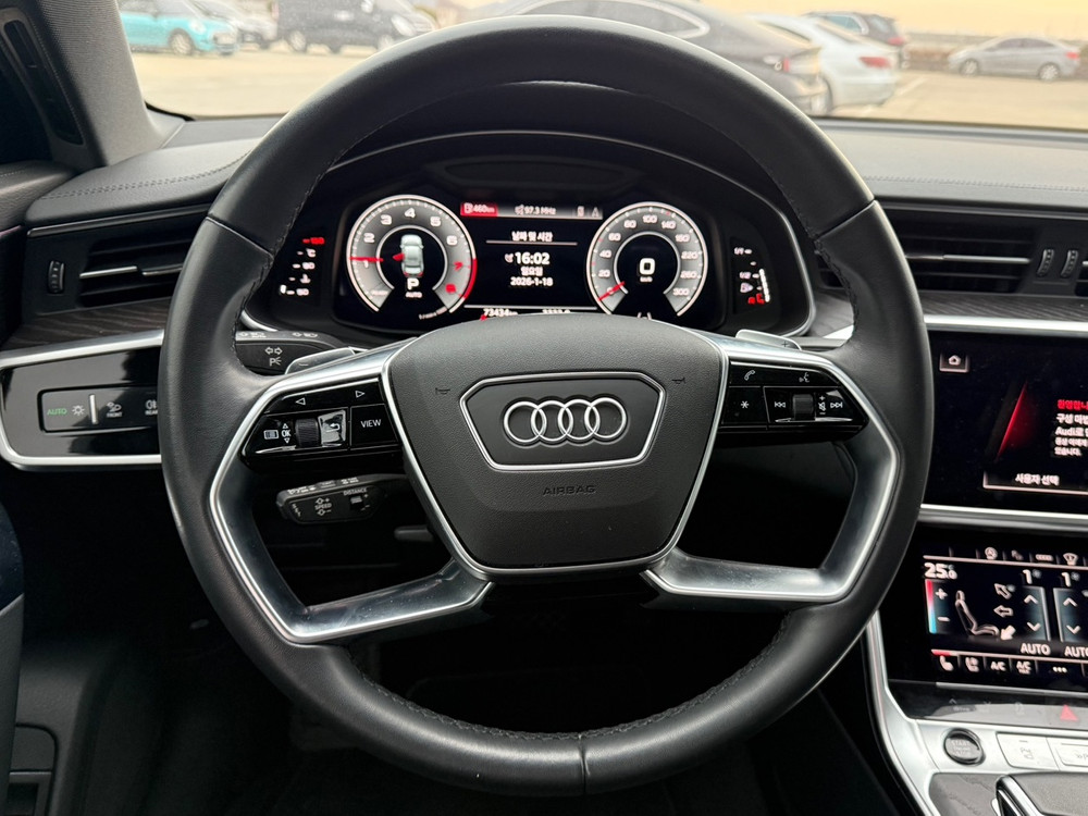 아우디 A6 (C8) 45 TFSI 콰트로 프리미엄 중고차 22년11월 23년형 73442km 완전무사고 A급상태 이미지