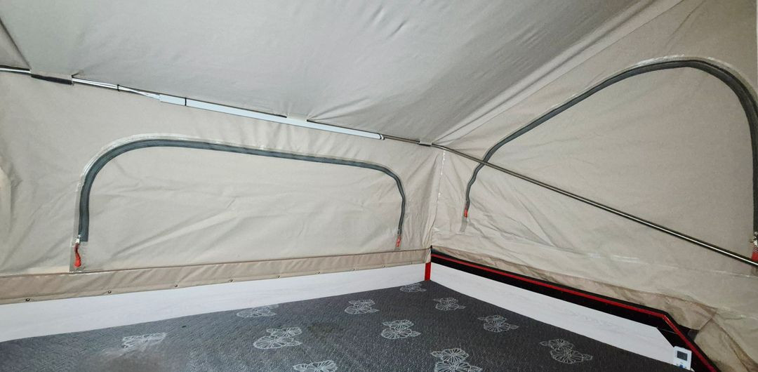 신화 S500 플러스 텐트 트레일러 / 650만원 => 600만원 / 가격인하!! 지하 주차장 보관으로 상태 굿!! 이미지