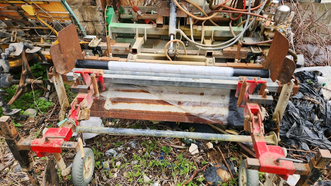 마늘 양파 깨 등 비닐피복기 분무기 휴립복토기 이미지