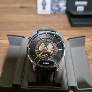 라도 다이아마스터 리미티드 에디션 시계 이미지