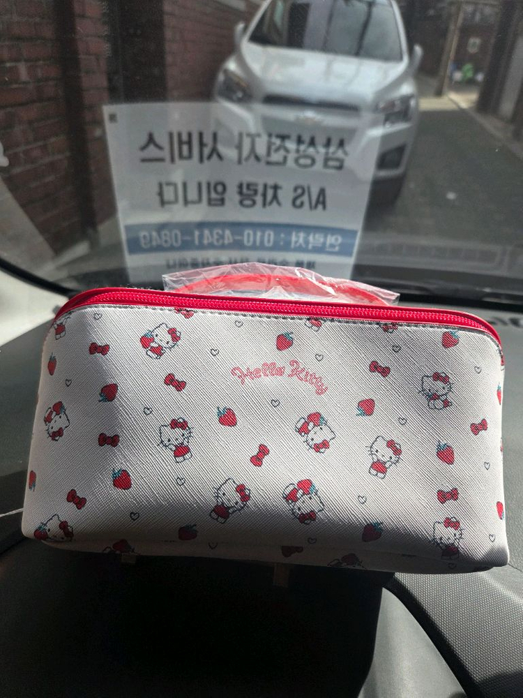 휘귀,산리오 헬로키티 메이크업 가방,화장품 가방,휘귀 파우치 이미지