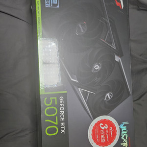 컬러풀 RTX 5070 불칸 그래픽카드 미개봉 이미지