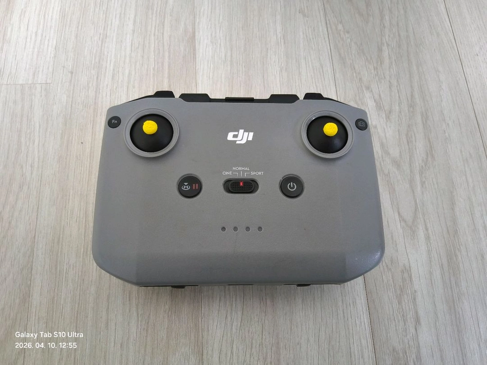 DJI C5 드론 조종기 이미지