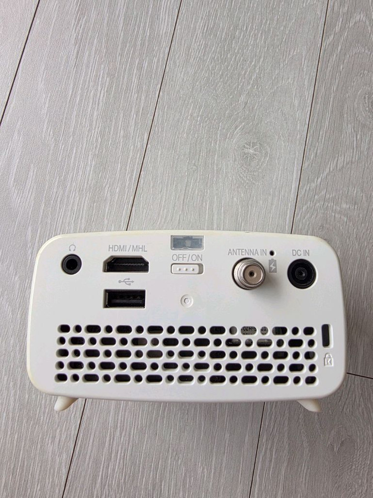 LG전자 PH250 미니 빔프로젝터 HD 300안시 DLP 풀구성 이미지