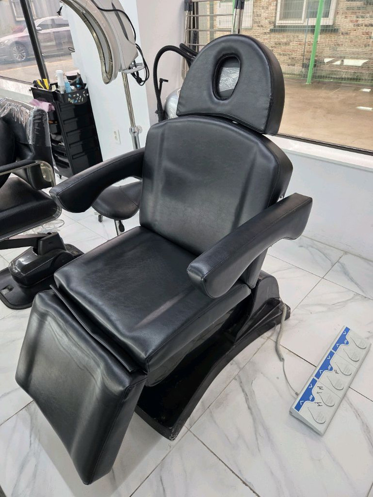 미용실 전동 의자(메이크업,헤어,두피,마사지)가격협상 가능 이미지