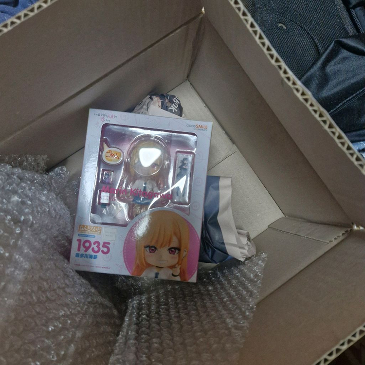 비스크돌 키타가와 마린 교복 넨도로이드 이미지