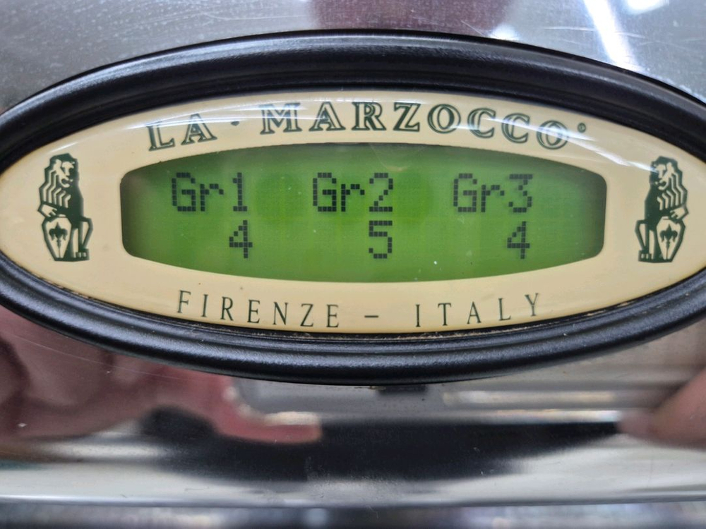 라마르조코 GB5 3그룹 커피머신 이미지