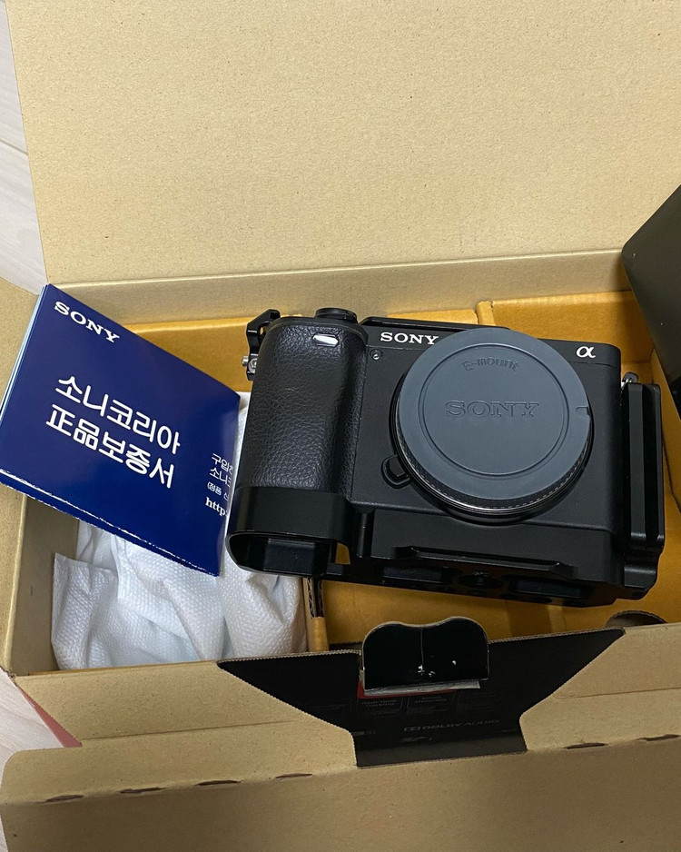 소니 A6400 단품 박스 (3,000컷) + 스몰리그 케이지, 가이드, 손잡이 이미지