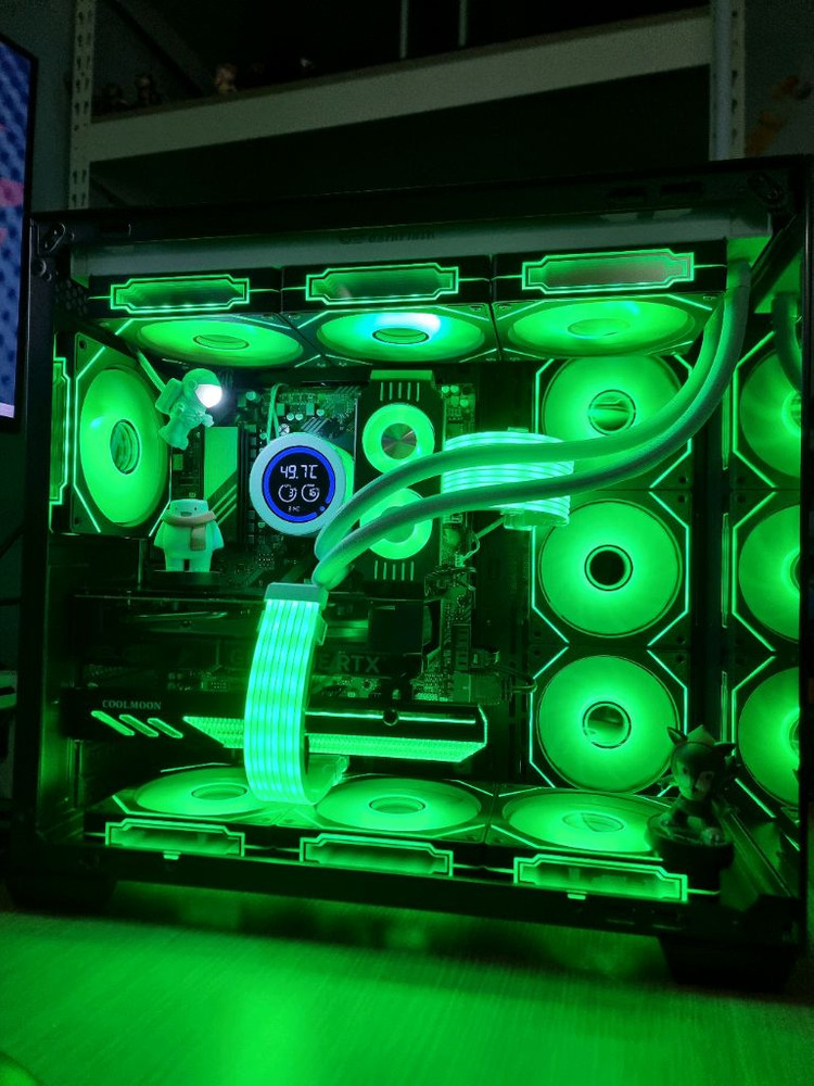 고사양 게이밍용 컴퓨터 라이젠 7800x3d rtx 4070 윈도우 정품 팝니다. 이미지