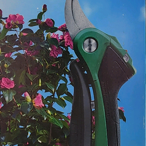 보쉬 3.6볼트 전동 전지가위 이미지